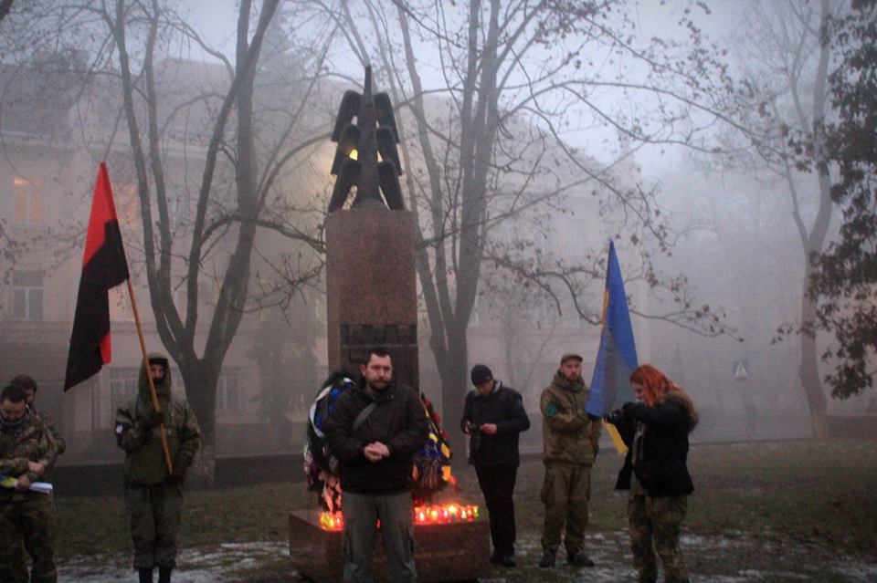 крути6
